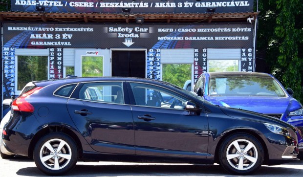 Volvo V40 2.0 D [D2] Kinetic Business/ Vajbr/...
